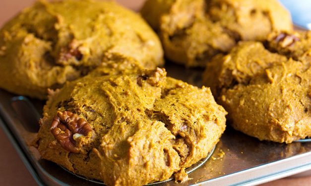 Spice Up your Life with Organic Pumpkin Spice Muffins! – Recipe