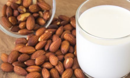 How to make Almond milk in a jiffy from scratch!