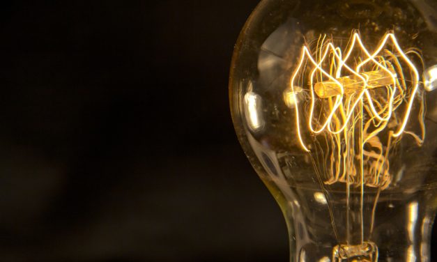 MIT: New Incandescent Light Bulbs Are More Efficient Than LEDs