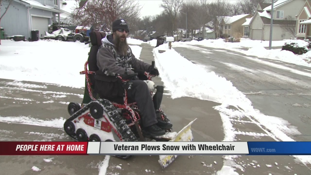 US war vet transforms wheelchair into snow plow and plows the whole neighborhood