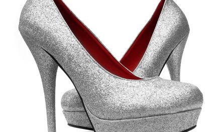Podiatrists Explain Why High Heels Really Are That Bad For You