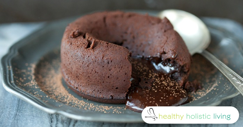 Flourless Dark Chocolate Lava Cake Recipe With Honey, Coconut Oil and Creamy Almond Butter
