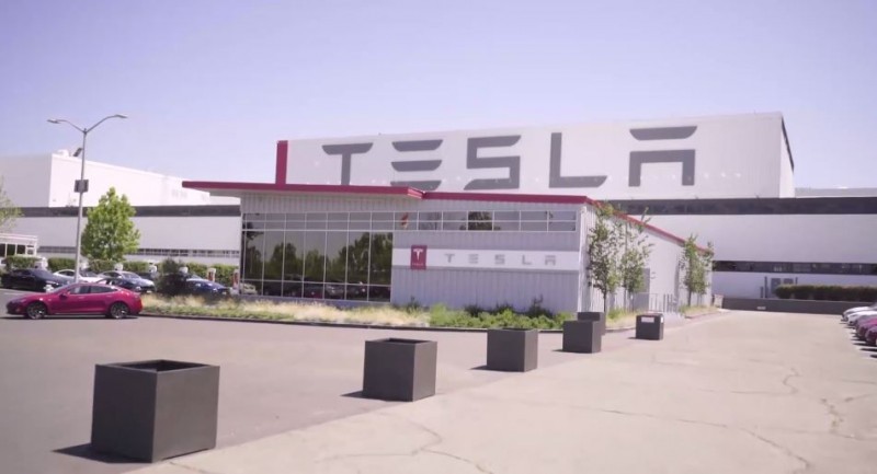 California awards Tesla with a massive contract to take state off grid with powerwalls