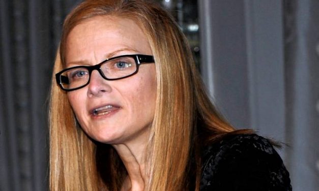 Wells Fargo executive in charge of fake accounts unit that cost bank a $185m fine and 5,300 jobs will walk away with $125m golden handshake