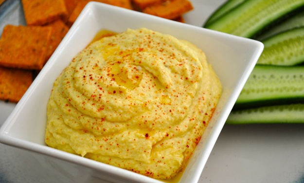 The Creamy Cauliflower Dip Recipe With Too Many Health Benefits to Count