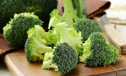 How to Make Creamy Anti-Cancer Broccoli Soup
