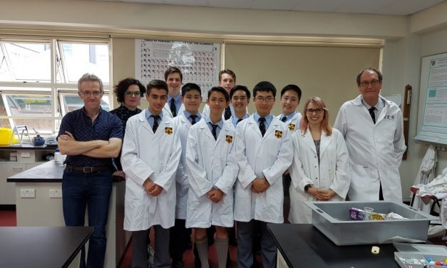 Students make Shkreli’s $750 pill in a high school lab for $2