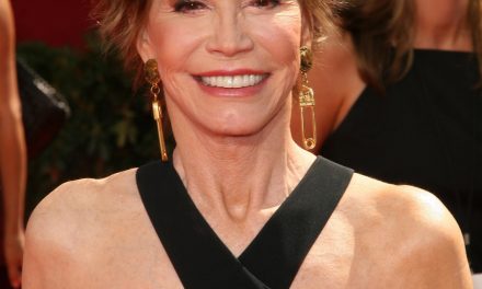 RIP: Mary Tyler Moore Dies at age 80
