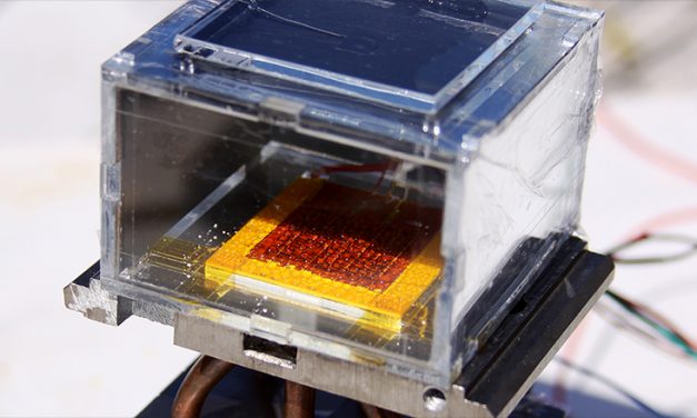 Solar-Powered Device Makes Water Out of Desert Air