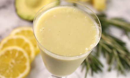 Delicious Rosemary Lemonade Smoothie