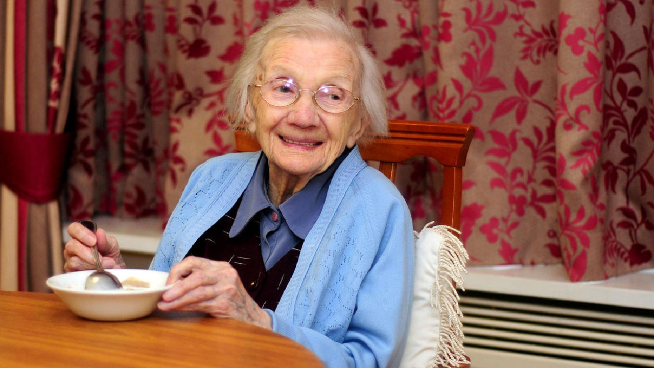 109-year-old woman says avoiding men is the secret to a long life