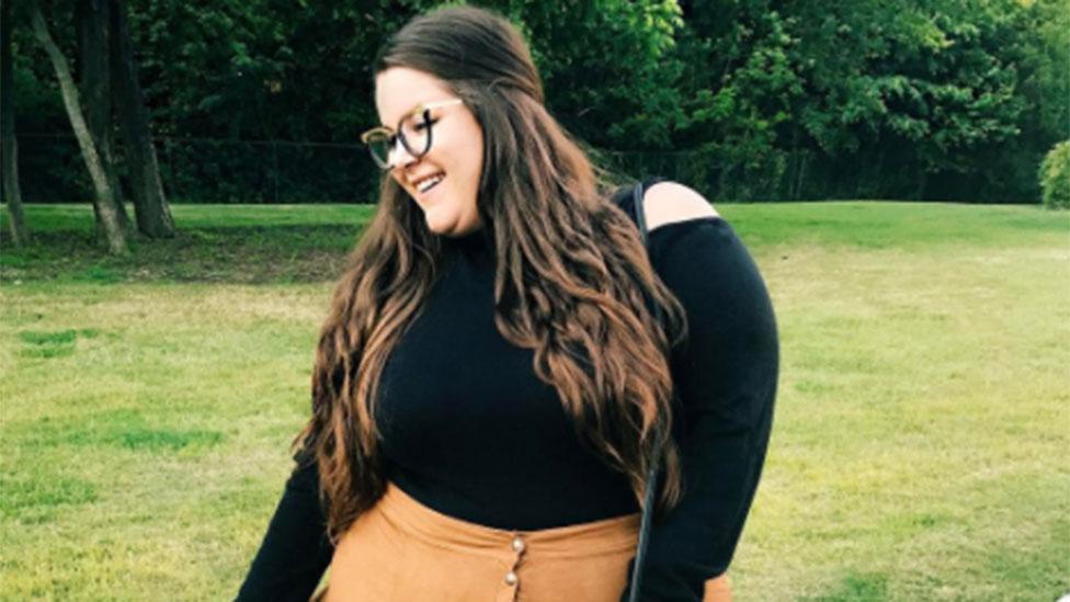 Plus-sized model speaks out after confronting a body-shamer on a plane