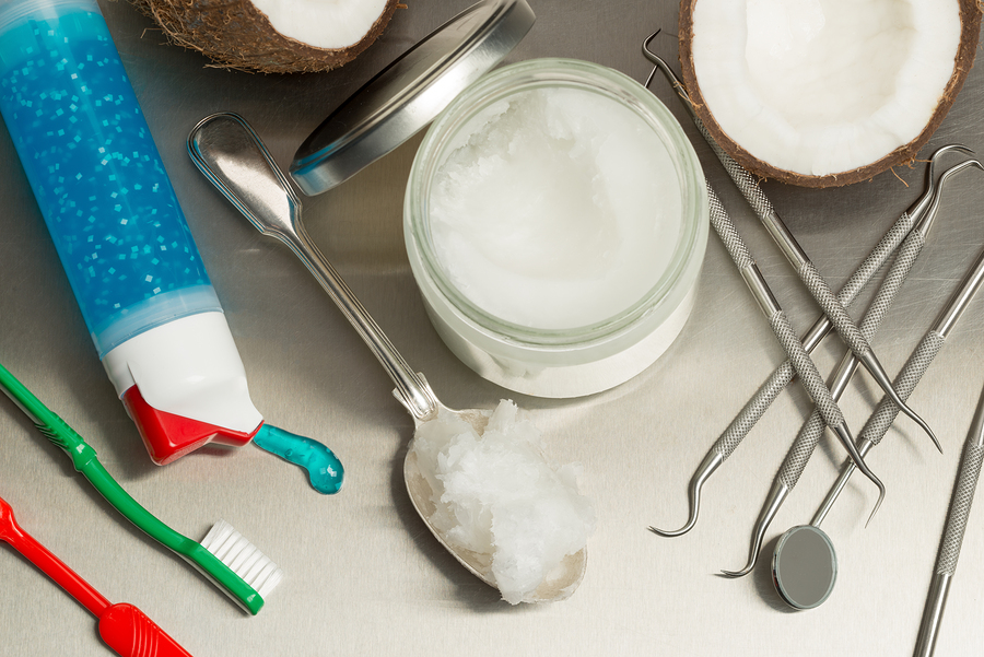 6 benefits of oil pulling and how to do it