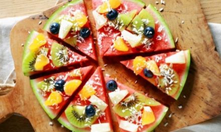 The watermelon pizza that is so healthy and delicious that it may just change your life forever!