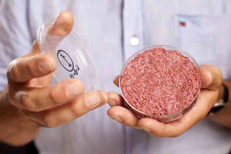 Lab-grown ‘clean’ meat could be on sale by end of 2018, says producer