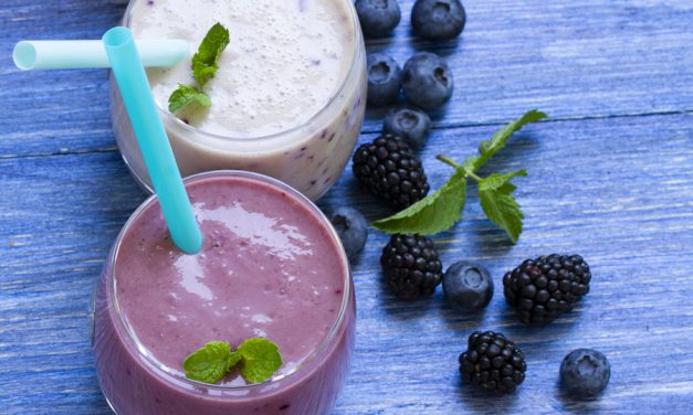 Woman nearly dies after injecting fruit smoothie into her veins