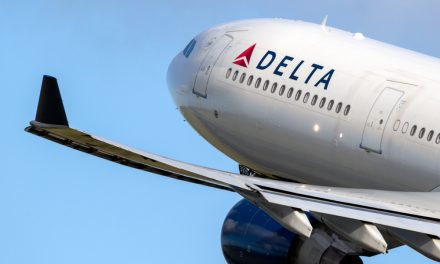 More than 50 Injured After Delta Jet Dumps Fuel on L.A. Schools During Midair Emergency